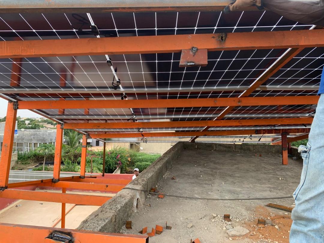 Ombrières solaires — vue 3